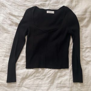 Abercrombie & Fitch / Black Sweater with Sweetheart Neckline / Size Large